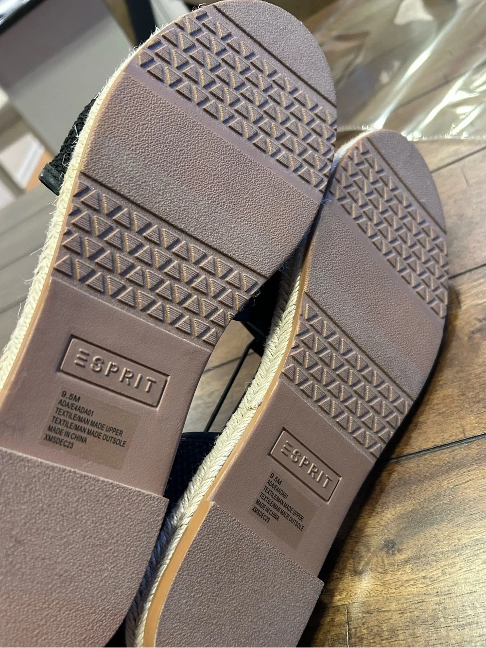 Esprit Sandals Size 9.5 Flat Espadrille Open toe Black